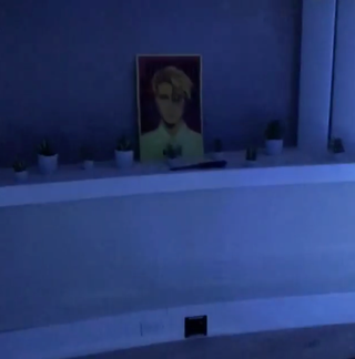 Illustration for article titled Justin Bieber spent his birthday brewing up sick beats beneath a painting of himself